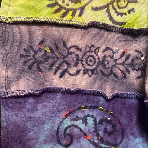 Boho tie-dyed, peaceful-vibe Hooded Knit Jacket with pockets. Soft & never worn. - Picture 12 of 14